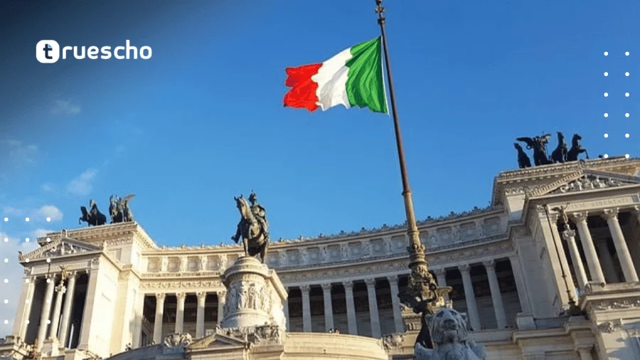 منح جامعة بوليتكنيكو دي ميلانو