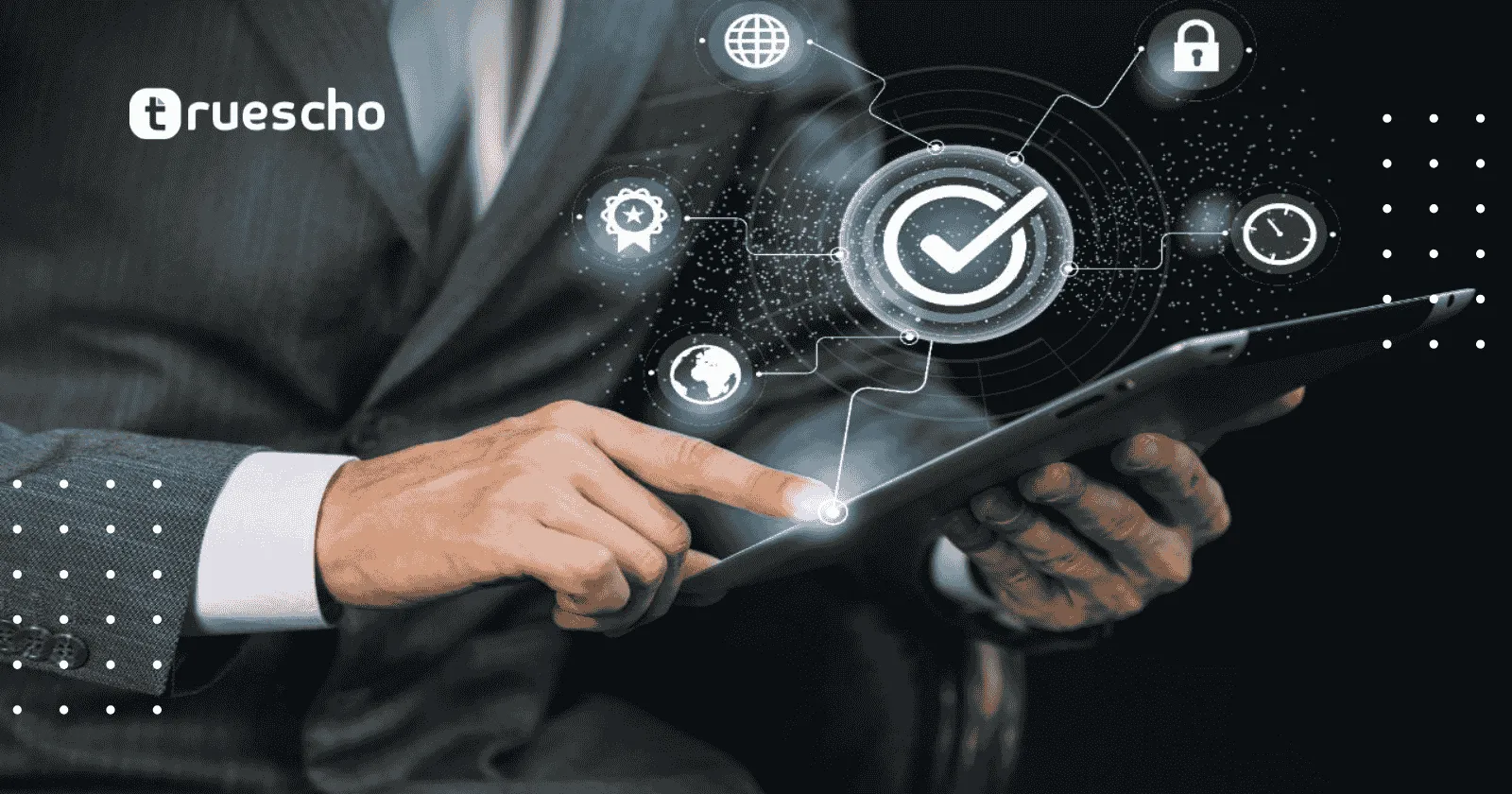  تطبيقات التجسس