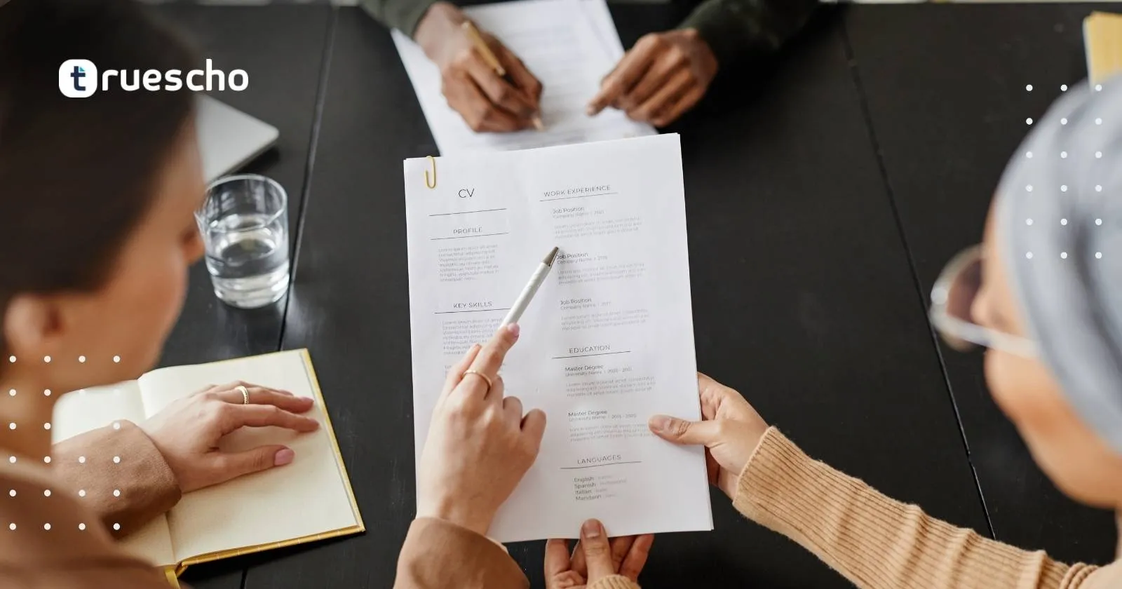 إنشاء سيرة ذاتية مجانية